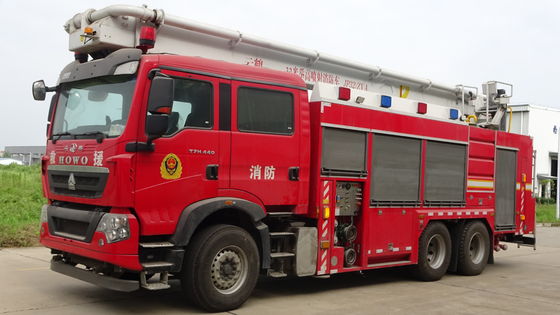 32M Hydraulic Telescopic Water Tower Fire Truck 440hp With 5t Water 2t Foam Capacity