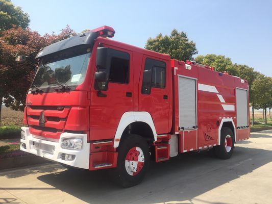 SINOTRUK Fire Truck And Fire Engine 310hp 4x2 Type 8 Ton Foam Capacity