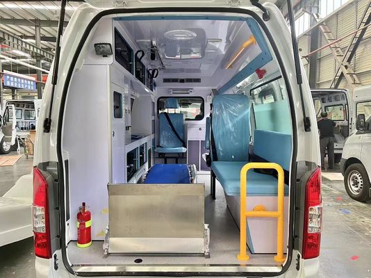 Foton G7 Gasoline First Aid Ambulance For Guardian Patient Care